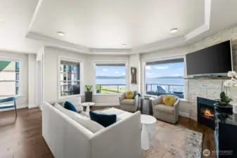 From this angle, you see the dining area where the deck access is.  Wide plank floors throughout