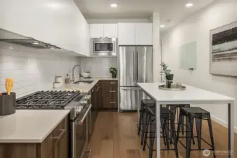 Cook with the coveted Gas Range.