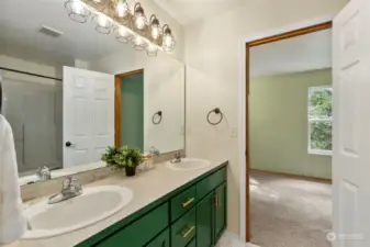 Jack-n-Jill guest bathroom