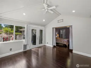 Bonus space off of Primary
