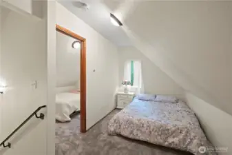 Jack and Jill bedroom upstairs
