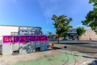Food trailer does not convey