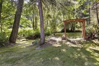 So many sweet places to enjoy around your acreage!