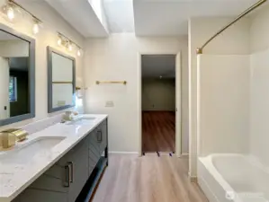 Primary Suite Bathroom