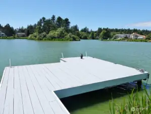 Enjoy Duck Lake from your very own large Dock!