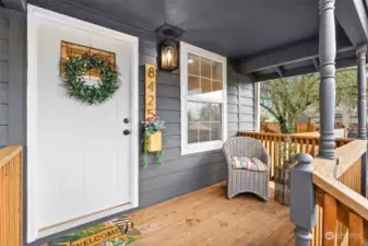 Charming, covered deck and entrance