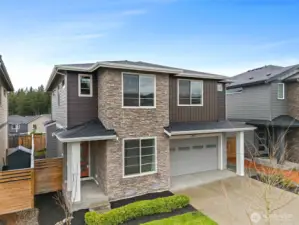 Like-new home in Tehaleh, Sumner-Bonney Lake School District.
