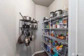 Walk in pantry