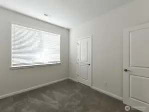 Another picture of the 2nd bedroom.