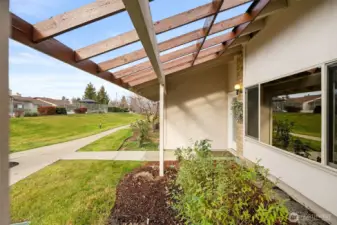 Front Entrance and common areas to the left.