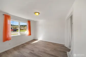 Room 1 light and bright!