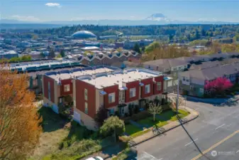 23rd Street Townhomes is located in the desirable area of New Tacoma.