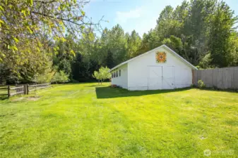 Second outbuilding with chicken coop.