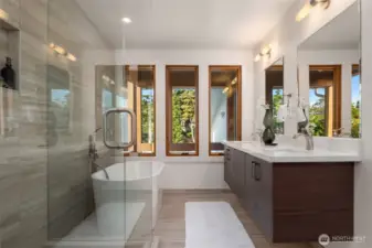 Upstairs full bath.