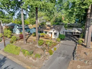 Here's a view of the front part of the property, showing gardening and landscaping opportunities!