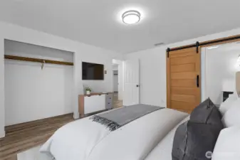 Primary bedroom *Virtually Staged*