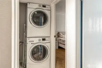 Hallway Washer & Dryer