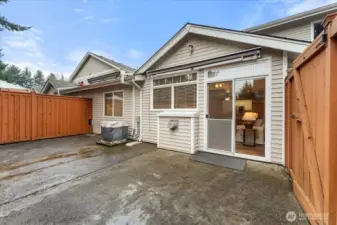 Fully fenced outdoor patio