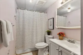 Second bathroom off of the two bedrooms.