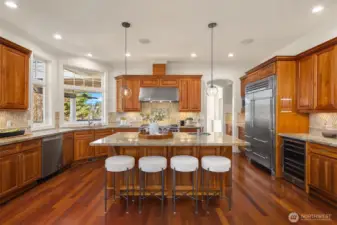 A generous sized island great for starting your mornings.