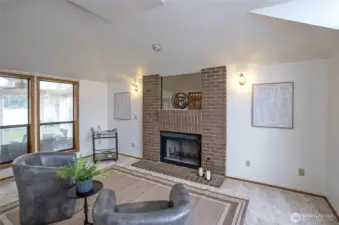 Large room with alot of possibilities