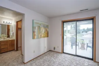 Another view of the room to the en suite bathroom