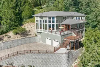 This property is a truly rare combination of a unique custom quality home with sweeping unobstructable views and tremendous privacy that will appeal to the most discerning buyer!