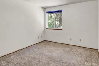 Second guest bedroom located on the upper level.