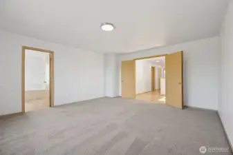 Primary with 5 pc bath and walk in closet