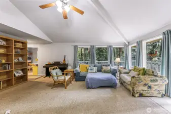 The tree-house look! $4000 credit for new flooring or for your closing costs.