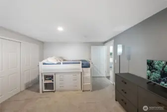 Junior Ensuite upper level