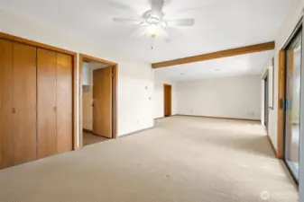 Lower bonus room