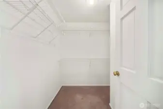 ….and a Walk-In Closet!