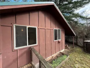 Garden bed awaiting spring plantings