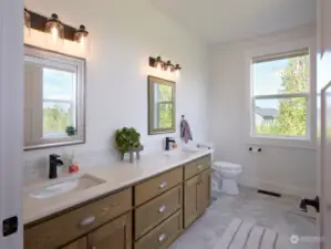 Primary Bath w/Double Sinks