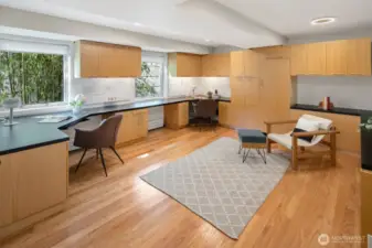 -This basement-level room is excellent for passions and professionalism: Use it as a craft studio, home office, or workout space!