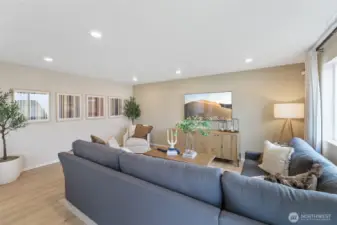 *Photos are not of actual home with similar floorplan.