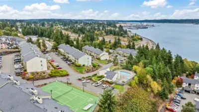 An established, all-in-one condo community