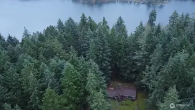 Peak a boo view of the water