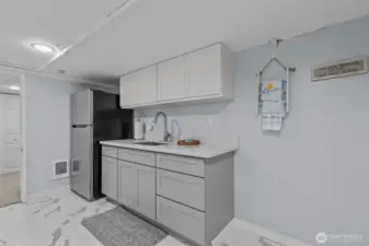 Studio Kitchen