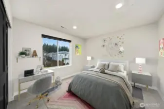 1 upper bd, Virtually staged