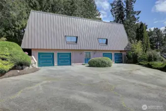 Front exterior of both units