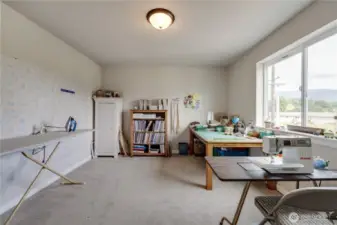 4th bedroom