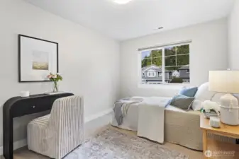 Upstairs Bedroom #2