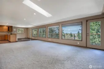 Loads of natural light and skylights!