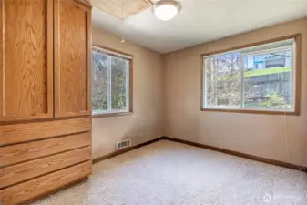 Upstairs room could be used as a den/office