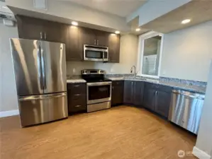 OWNER'S LOUNGE kitchen.  Only Century condo owner's can access this lounge!