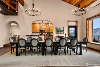 Room to entertain large and small groups