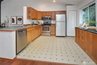 virtually staged