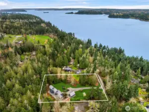 Perched above Pleasant Beach soaking up the sun.